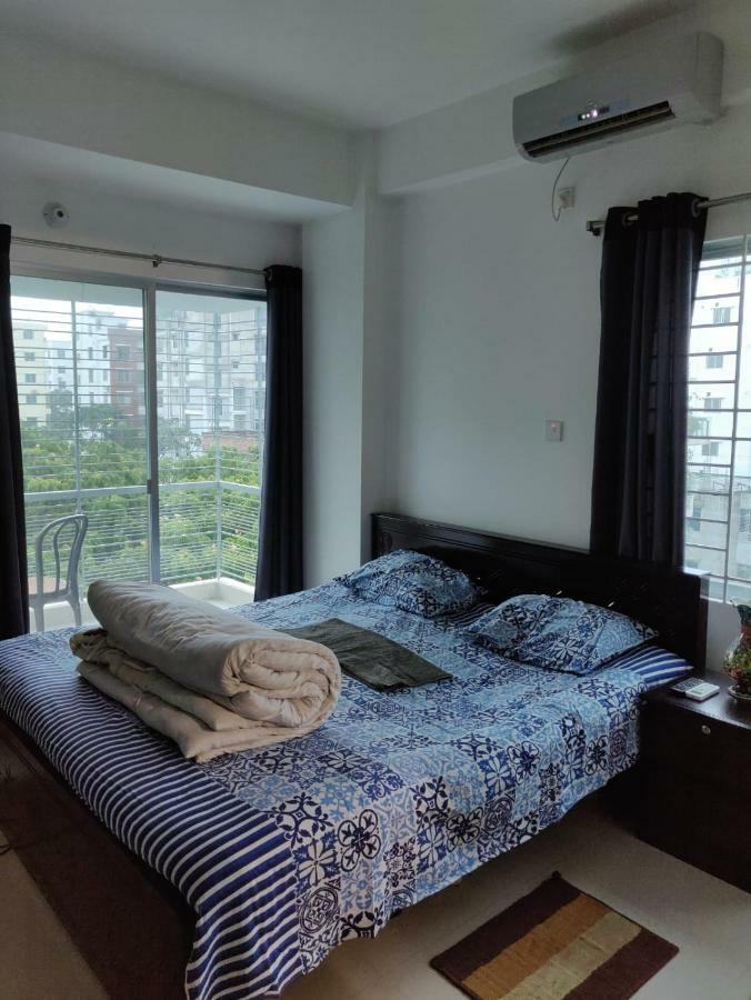 The Blu Inn Homestay Dhaka Extérieur photo